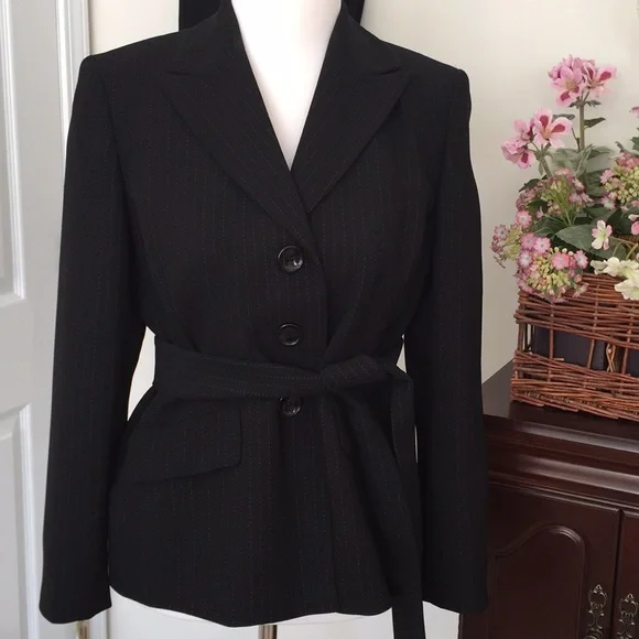 Kasper Black Pinstripe Pantsuit Tie-Waist Blazer Set Petite 8P - Picture 3 of 10